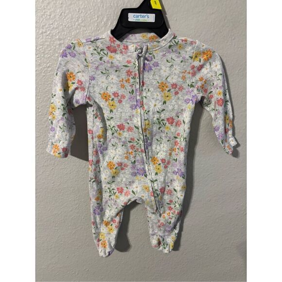 ❤️Old Navy Floral Footed Sleeper 0-3M - Picture 1 of 3